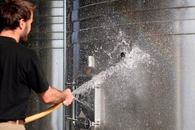 Limpieza de bidones industriales